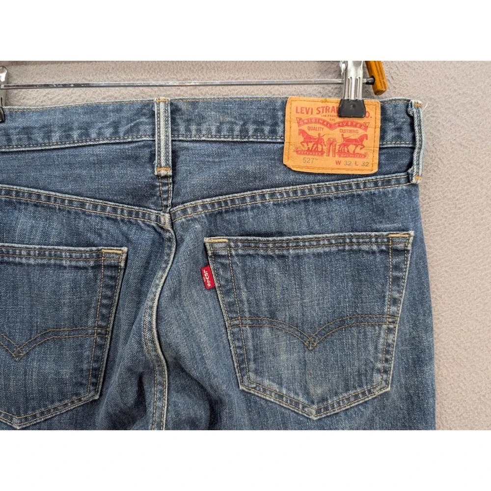 Levis 527 Men's Blue Denim Jeans Size 32x32 Straight Leg‎ Med Wash 100% Cotton